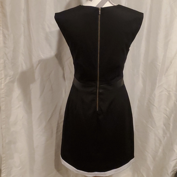 Harve' Bernard Black W/White Hem Dress Size 8 - Picture 4 of 8